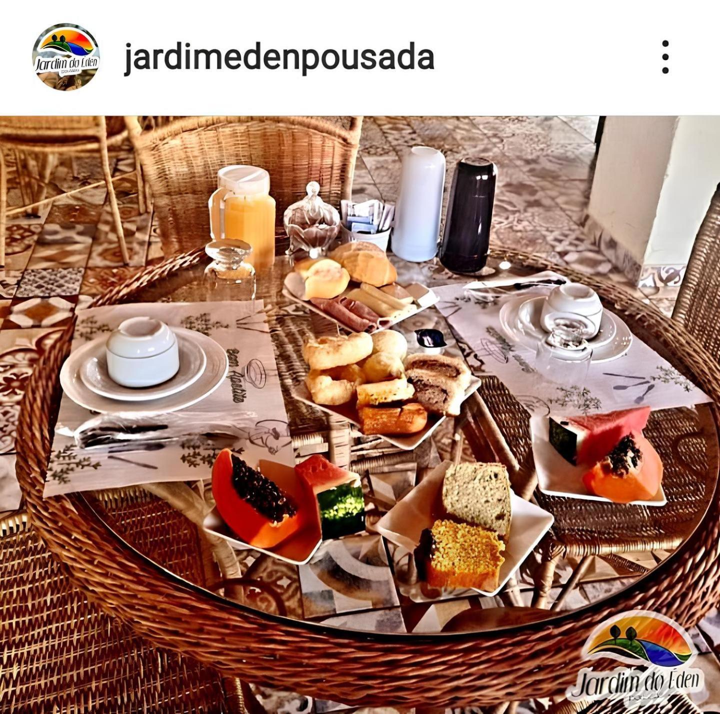Pousada Jardim Do Eden Santana Do Riacho Exterior foto